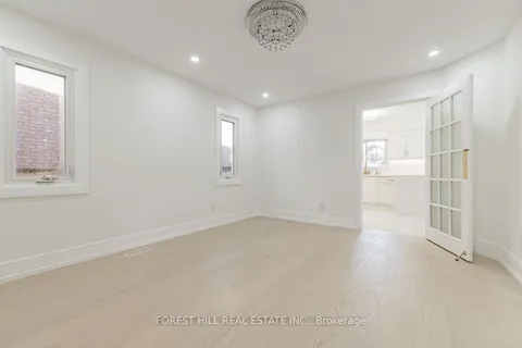82 Devonsleigh Blvd, Richmond Hill, ON L4S 1H2