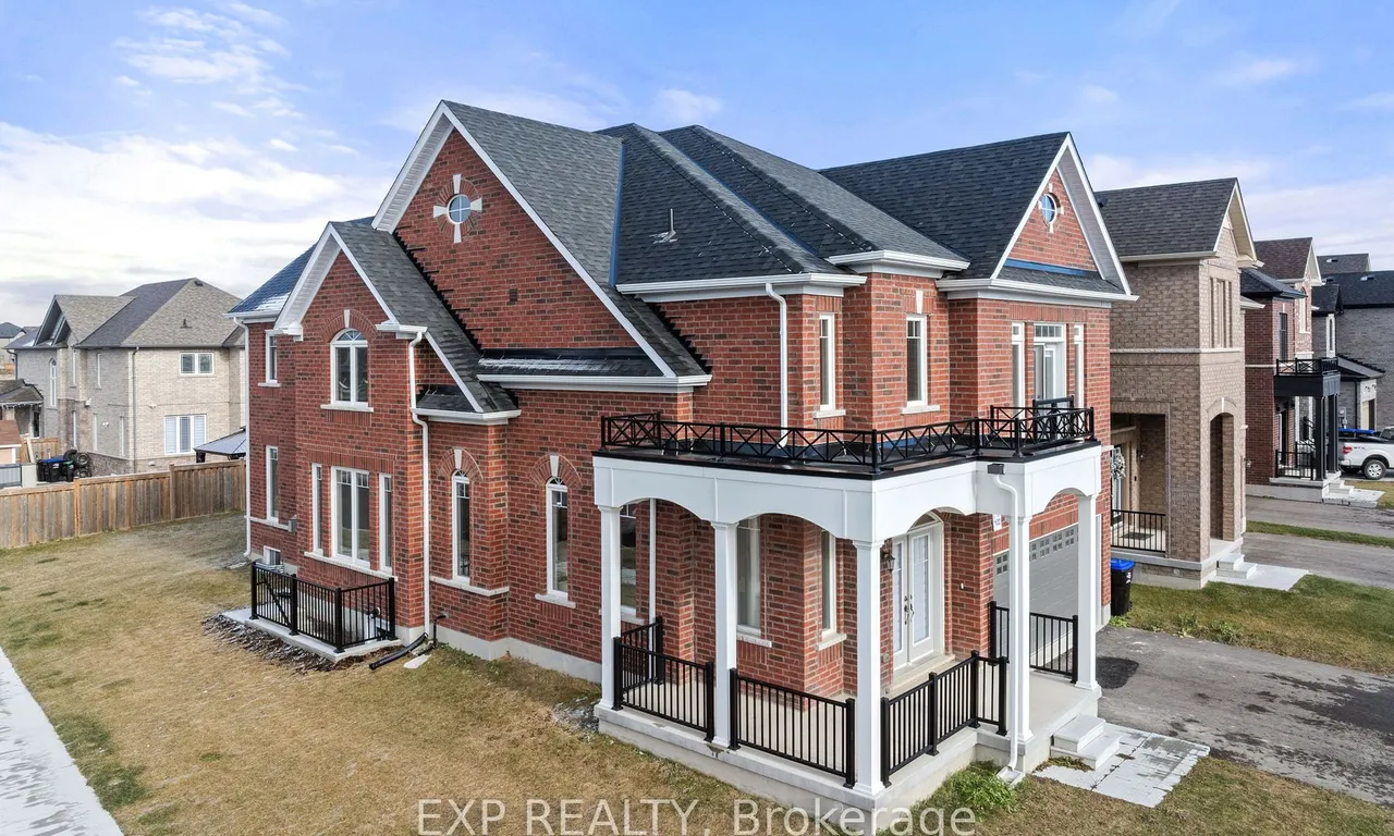 102 Mac Campbell Way, Bradford West Gwillimbury, ON L3Z 4M6