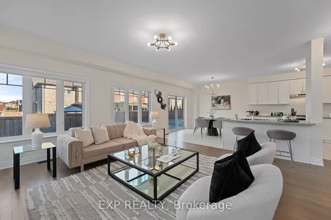 102 Mac Campbell Way, Bradford West Gwillimbury, ON L3Z 4M6
