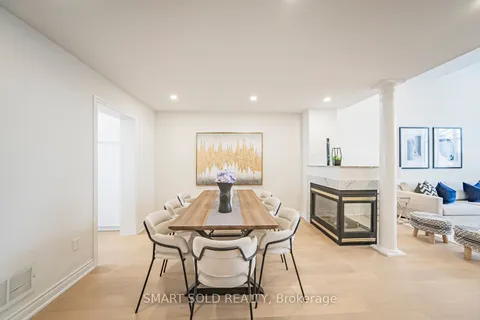 213 Shirley Dr, Richmond Hill, ON L4S 1T4