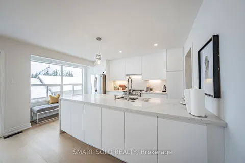 213 Shirley Dr, Richmond Hill, ON L4S 1T4