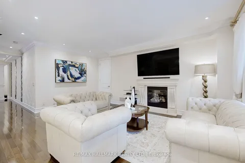 189 Rothbury Rd, Richmond Hill, ON L4S 0E4