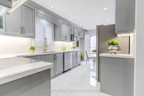 7 Kingly Crest Way, Vaughan, ON L4H 1M7