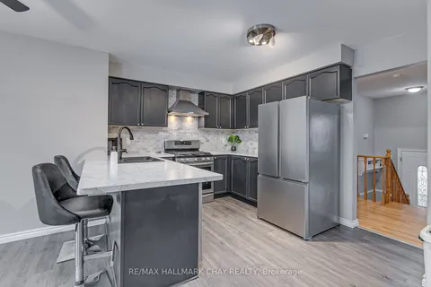 65 Sandy Lane, Essa, ON L0M 1B3