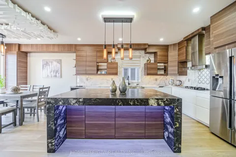 123 Eastvale Drive, Markham, ON L3S 0B3