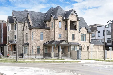 25 York Downs Blvd, Markham, ON L6C 1N6