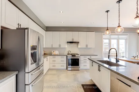 54 Hoard Ave, New Tecumseth, ON L9R 0M7