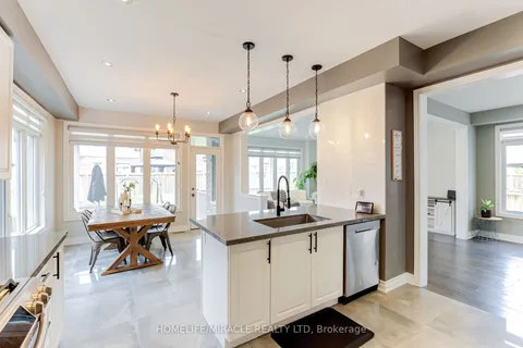 54 Hoard Ave, New Tecumseth, ON L9R 0M7