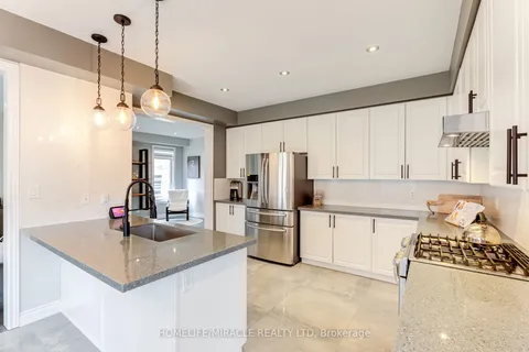 54 Hoard Ave, New Tecumseth, ON L9R 0M7