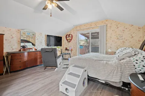 778 Sheppard Ave, Georgina, ON L4P 3E9