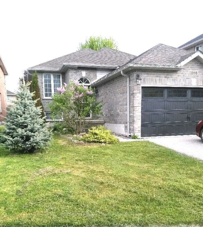 1018 Griggs Rd, Innisfil, ON L9S 0A6