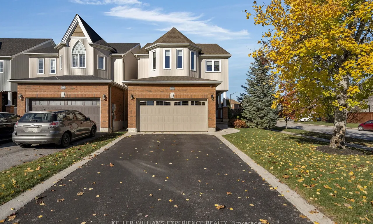 1112 Kell St, Innisfil, ON L9S 4W4