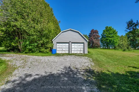 710 Foster Dr, Uxbridge, ON L9P 1R2