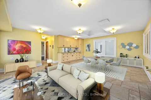 18 Alai Circ, Markham, ON L3R 1E2