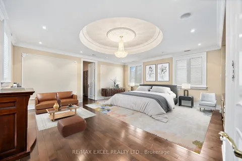 18 Alai Circ, Markham, ON L3R 1E2