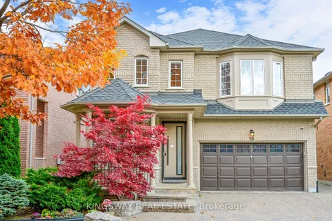 50 Quetico Dr, Richmond Hill, ON L4B 4J2