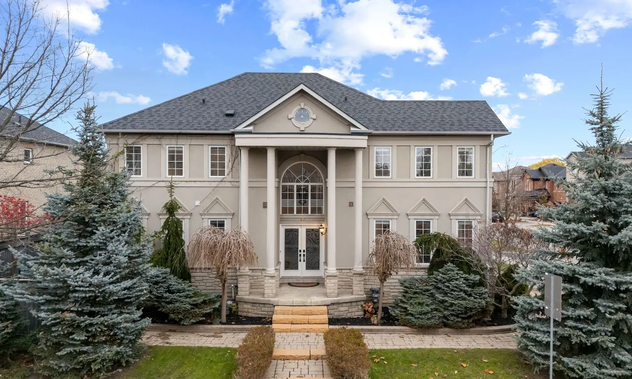 200 Vellore Woods Blvd, Vaughan, ON L4H 1Y3