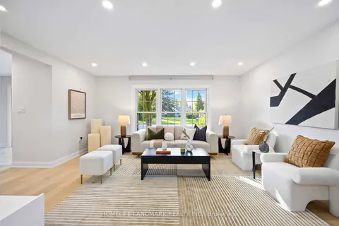 769 Sutherland Ave, Newmarket, ON L3Y 1E9