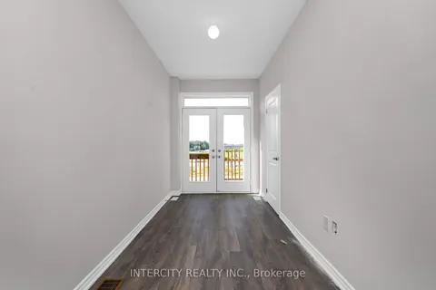 83 Puisaya Drive, Richmond Hill, ON L4E 1A2