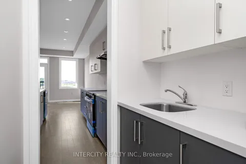 83 Puisaya Drive, Richmond Hill, ON L4E 1A2