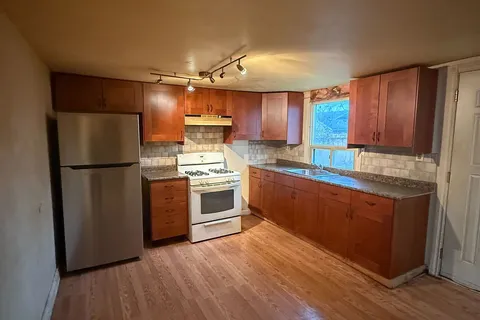 328 Miami Dr, Georgina, ON L4P 2Z7