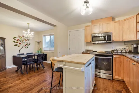 53 Grew Blvd, Georgina, ON L0E 1L0