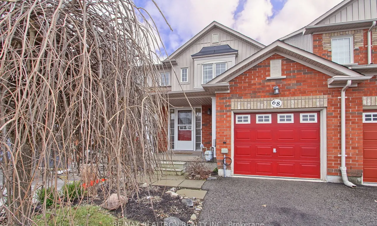 68 Lilly Mckeowan Cres, East Gwillimbury, ON L0G 1M0