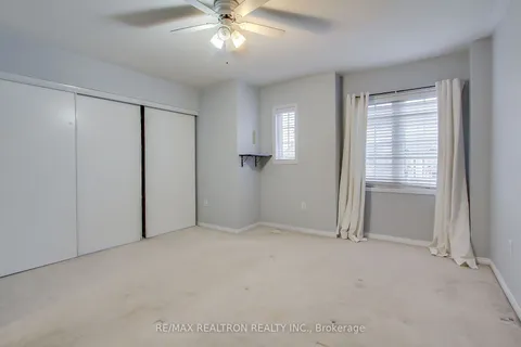 68 Lilly Mckeowan Cres, East Gwillimbury, ON L0G 1M0