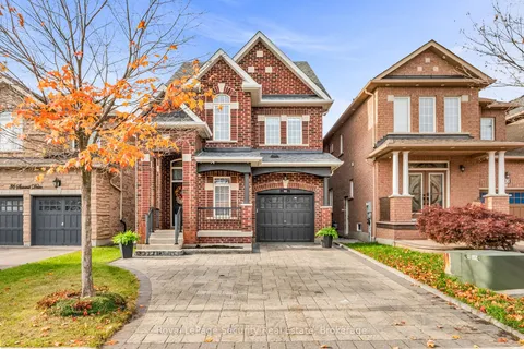 40 Summit Dr, Vaughan, ON L4H 0K1