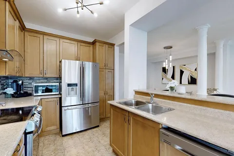 1265 Mary-Lou St, Innisfil, ON L9S 0C2