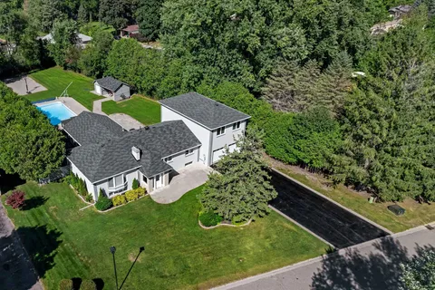 30 Archibald Rd, King, ON L7B 0E5