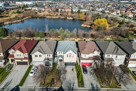 137 Queen Isabella Cres, Vaughan, ON L6A 3J7