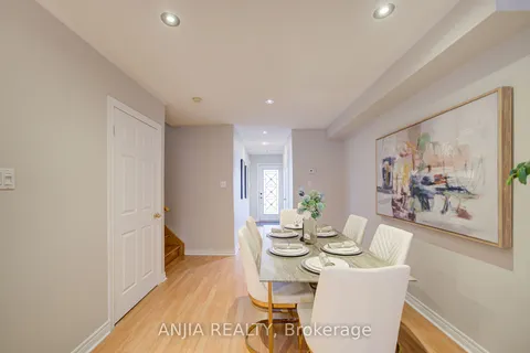 55 Heritage Hollow Esta St, Richmond Hill, ON L4S 2X3