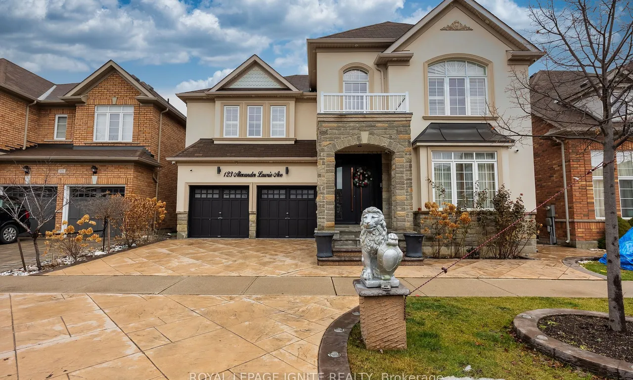123 ALEXANDER LAWRIE Ave, Markham, ON L6E 0J6