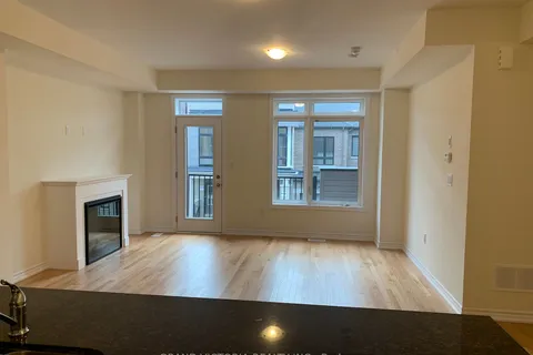 63 Blick Cres, Aurora, ON L4G 4A6