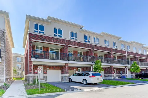 76 Chicago Lane, Markham, ON L6E 0V6