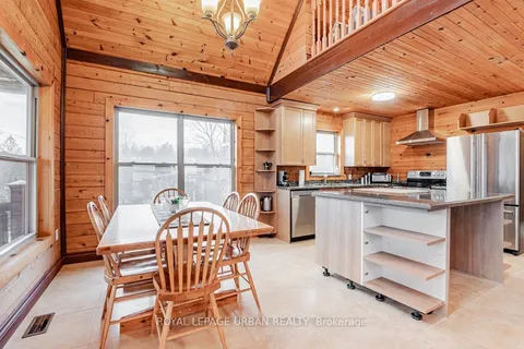 756 Rockaway Rd, Georgina, ON L0E 1S0