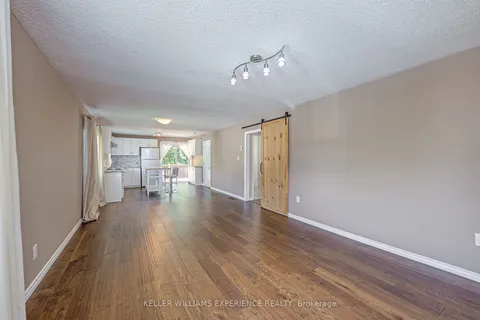 254 Parkway Ave, Georgina, ON L4P 2V9