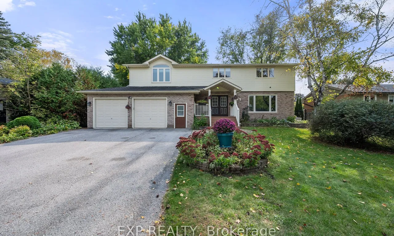 29 May Ave, East Gwillimbury, ON L0G 1V0