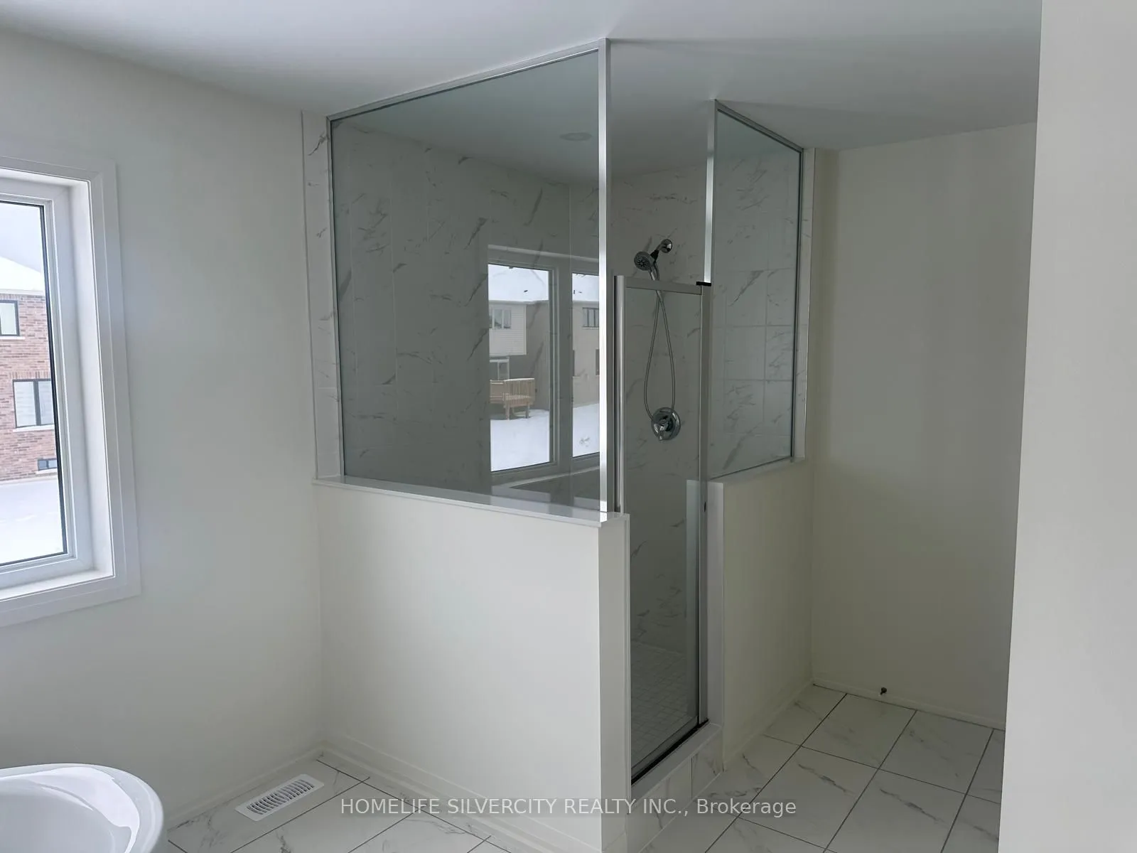 116 Bluebird Boulevard, Adjala-Tosorontio, ON L0G 1W0