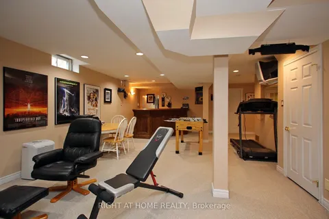 6 Coldstream Crescent, Richmond Hill, ON L4S 1E6