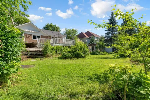 643 North Lake Road, Richmond Hill, ON L4E 3C5