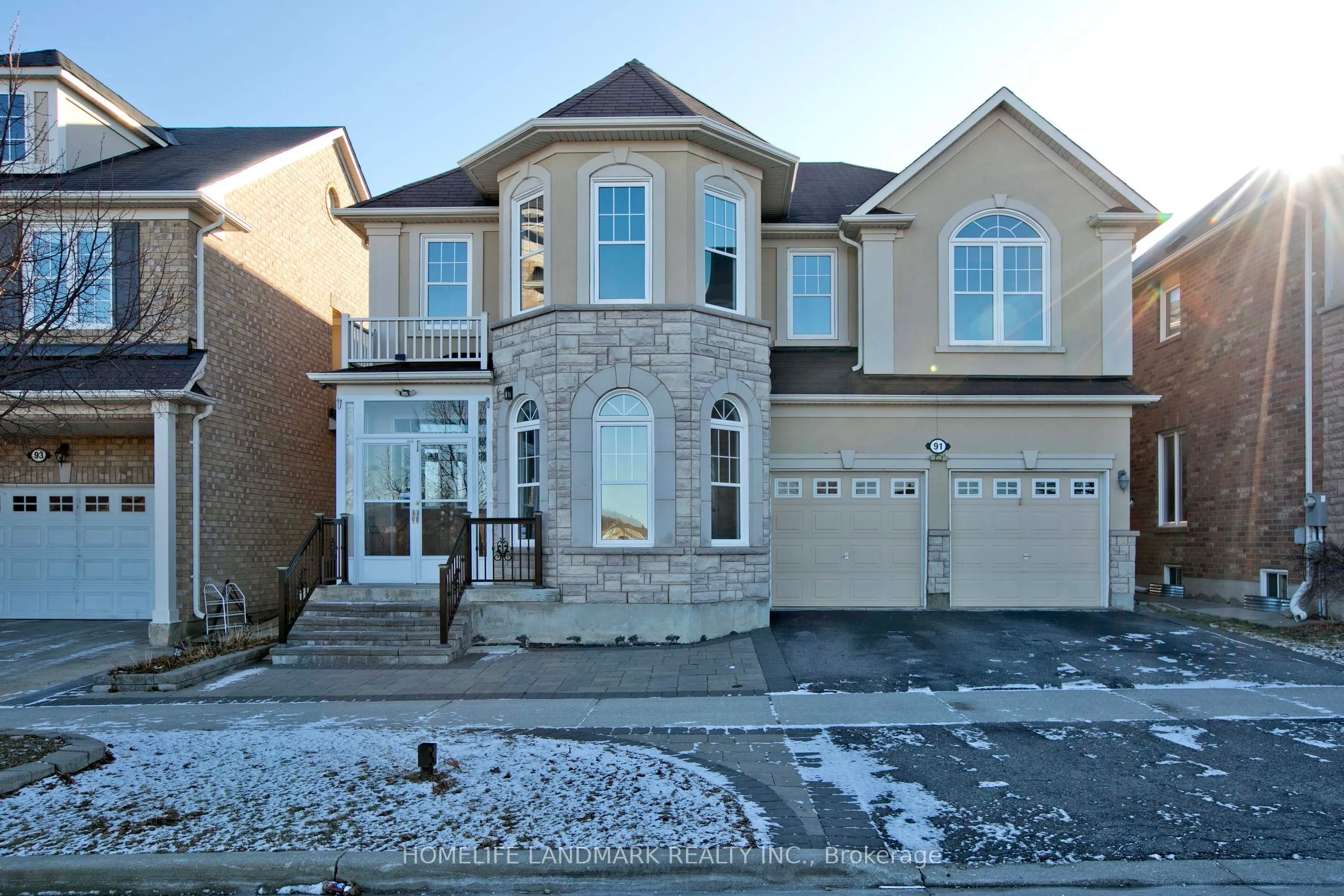 91 James Parrott Avenue, ON L6E 2B3