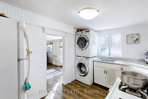 532 James St, Brock, ON L0K 1A0