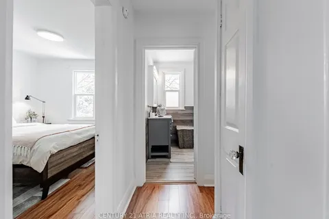 148 Richmond Street, Richmond Hill, ON L4C 3Y4