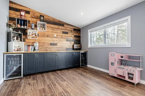 54 Market Street, Georgina, ON L0E 1R0
