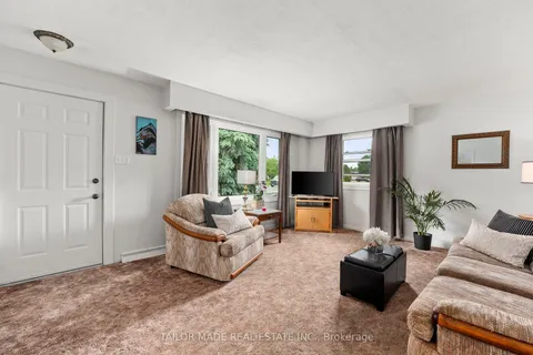 159 Murphy Road, Essa, ON L0M 1B1
