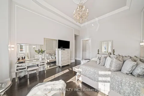 36 Chuck Ormsby Crescent, King, ON L7B 0A8