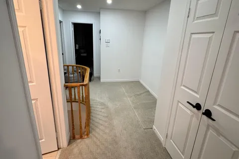 14 Barr Crescent, Aurora, ON L4G 0B8