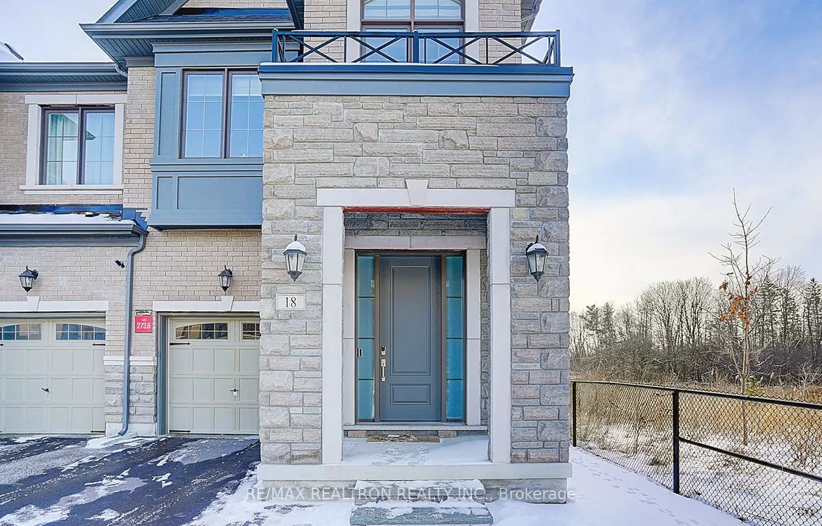 18 Ducharme Dr, Richmond Hill, ON L4S 0J3